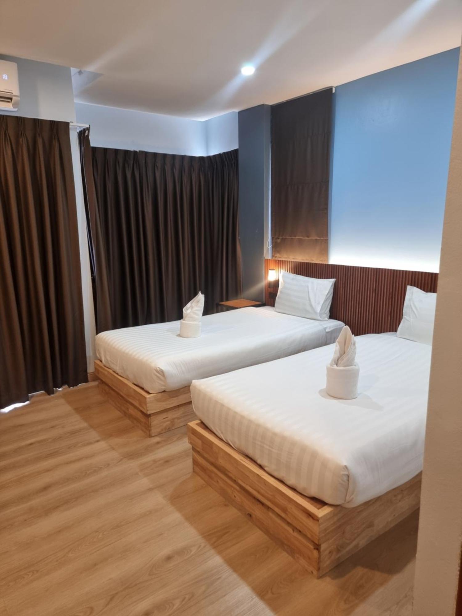Diva Boutique Hotel Patong Extérieur photo